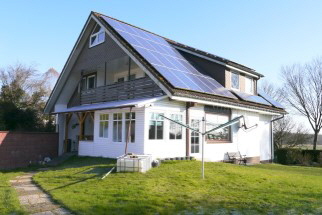 Haus Seite hinten1 Haus Seite hinten1