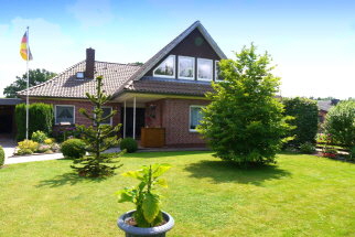 Haus Vorderansicht 1 Haus Vorderansicht 1