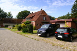 Hausansicht Garage Hausansicht Garage